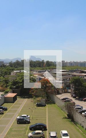 Apartamento à venda com 75m², 2 quartos e 1 vagaVaranda