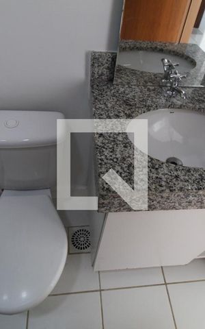Apartamento à venda com 75m², 2 quartos e 1 vagaBanheiro do corredor
