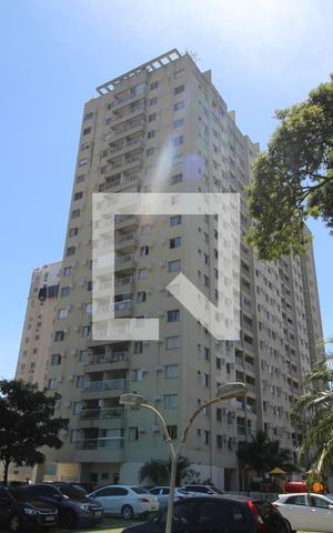 Apartamento à venda com 75m², 2 quartos e 1 vagaFachada