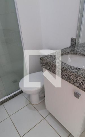 Apartamento à venda com 75m², 2 quartos e 1 vagaBanheiro do corredor