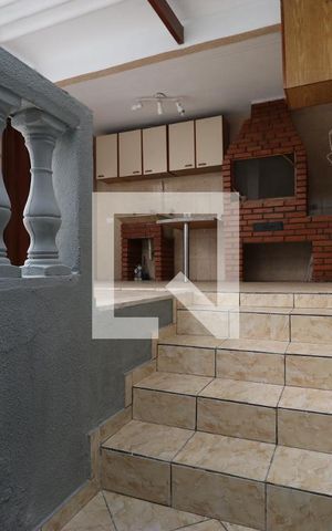 Casa para alugar com 138m², 2 quartos e 2 vagasQuintal