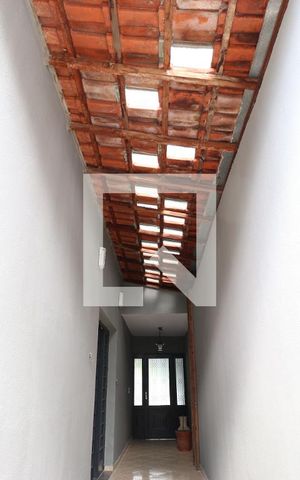 Casa para alugar com 138m², 2 quartos e 2 vagasCorredor