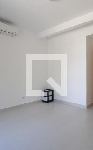 Casa para alugar com 138m², 2 quartos e 2 vagasQuarto 1