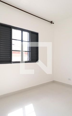 Casa para alugar com 138m², 2 quartos e 2 vagasQuarto 2
