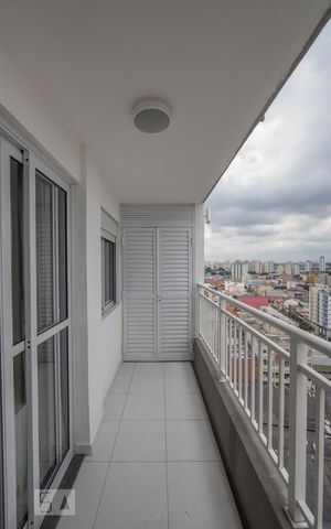 Apartamento para alugar com 32m², 1 quarto e sem vaga Apartamento para alugar com 32m², 1 quarto e sem vagaVaranda