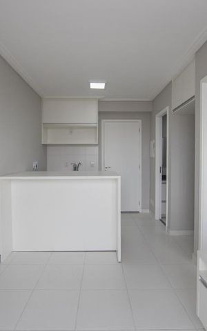 Apartamento para alugar com 32m², 1 quarto e sem vaga Apartamento para alugar com 32m², 1 quarto e sem vagaSala e Cozinha
