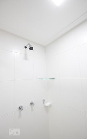 Apartamento para alugar com 32m², 1 quarto e sem vaga Apartamento para alugar com 32m², 1 quarto e sem vagaBanheiro Social