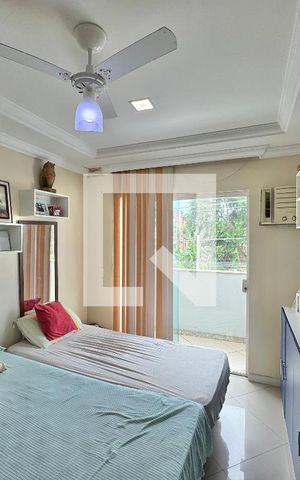 Casa de condomínio à venda com 296m², 4 quartos e 3 vagas Casa de condomínio à venda com 296m², 4 quartos e 3 vagasSuíte 4