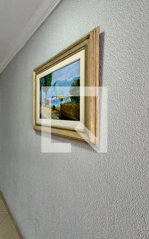 Casa de condomínio à venda com 296m², 4 quartos e 3 vagas Casa de condomínio à venda com 296m², 4 quartos e 3 vagasÁrea externa
