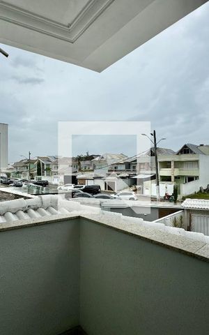 Casa de condomínio à venda com 296m², 4 quartos e 3 vagas Casa de condomínio à venda com 296m², 4 quartos e 3 vagasSuíte 1 Master - Varanda
