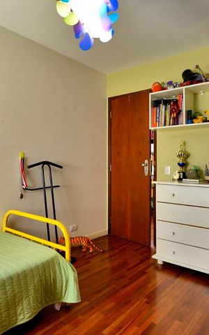 Casa à venda com 250m², 3 quartos e 2 vagasQuarto 2