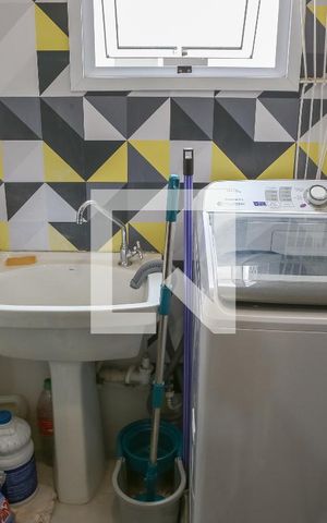 Apartamento à venda com 35m², 2 quartos e sem vaga Apartamento à venda com 35m², 2 quartos e sem vagaCozinha e Área de Serviço
