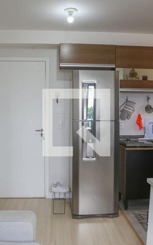 Apartamento à venda com 35m², 2 quartos e sem vaga Apartamento à venda com 35m², 2 quartos e sem vagaSala