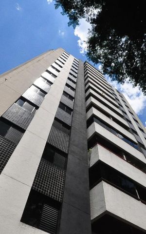 Apartamento à venda com 92m², 3 quartos e 1 vagaFachada
