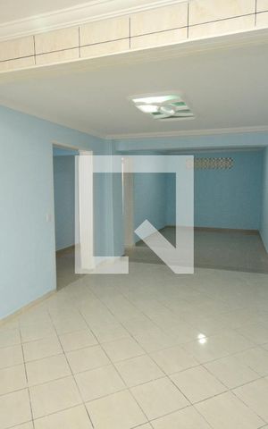 Casa para alugar com 100m², 3 quartos e 1 vagaSala/Cozinha