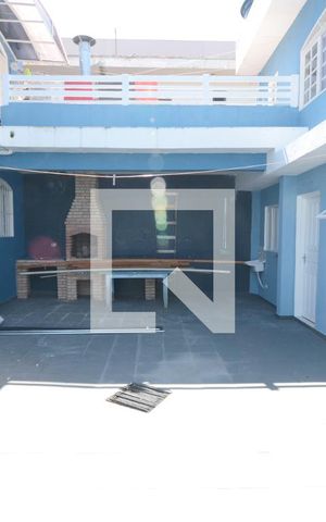 Casa para alugar com 100m², 3 quartos e 1 vagaQuintal compartilhado