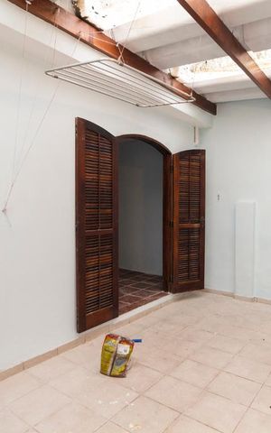 Casa à venda com 100m², 4 quartos e 2 vagasÁrea Externa - Edícula