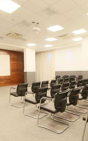 Apartamento para alugar com 35m², 1 quarto e 2 vagasÁrea comum - Salão de reunião