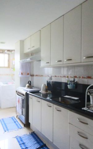 Apartamento à venda com 120m², 3 quartos e 2 vagasCozinha