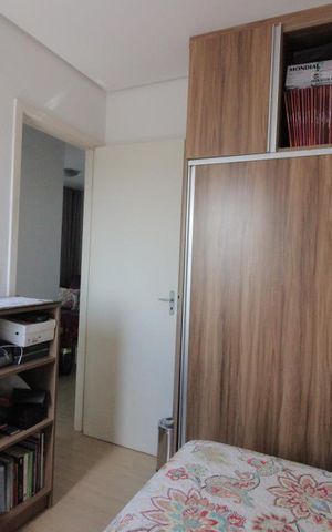 Apartamento à venda com 56m², 2 quartos e 2 vagasQuarto 2