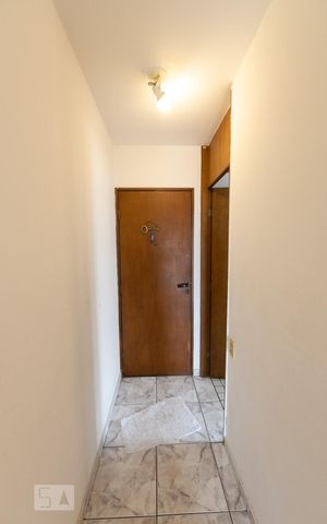 Apartamento à venda com 67m², 3 quartos e 1 vaga Apartamento à venda com 67m², 3 quartos e 1 vagaCorredor Entrada
