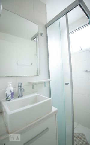 Apartamento para alugar com 53m², 2 quartos e 1 vagabanheiro