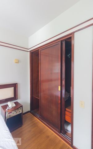 Apartamento à venda com 40m², 1 quarto e sem vaga Apartamento à venda com 40m², 1 quarto e sem vagaQuarto