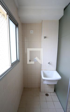 Apartamento à venda com 56m², 2 quartos e 1 vagaÁrea de Serviço