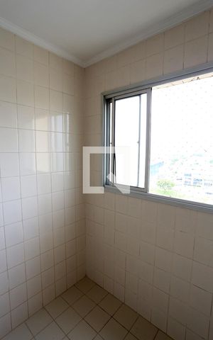 Apartamento à venda com 56m², 2 quartos e 1 vagaÁrea de Serviço