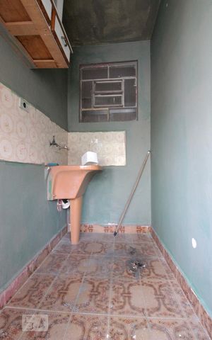 Casa para alugar com 70m², 1 quarto e sem vagaÁrea de Serviço