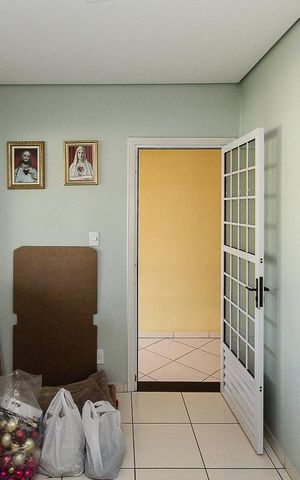 Casa à venda com 270m², 4 quartos e 6 vagas Casa à venda com 270m², 4 quartos e 6 vagasQuarto reversível