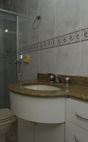 Apartamento para alugar com 194m², 4 quartos e 4 vagasBanheiro Social