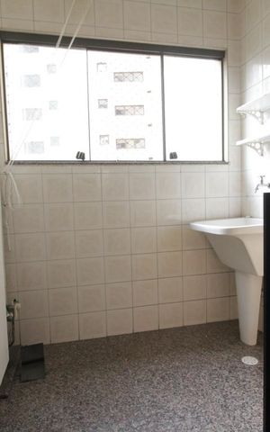 Apartamento para alugar com 161m², 4 quartos e 3 vagasÁrea de serviço