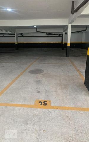 Apartamento à venda com 65m², 2 quartos e 1 vaga