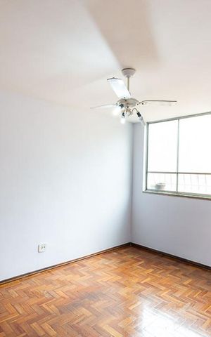 Apartamento à venda com 67m², 2 quartos e 1 vaga Apartamento à venda com 67m², 2 quartos e 1 vagaSala