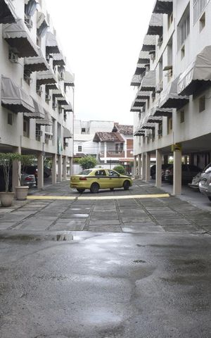 Apartamento à venda com 98m², 3 quartos e 1 vagaÁrea comum