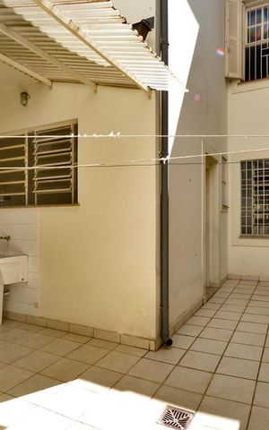 Casa para alugar com 140m², 3 quartos e 2 vagasQuintal