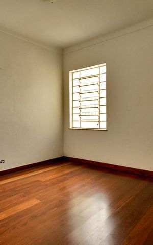 Casa para alugar com 140m², 3 quartos e 2 vagasSala