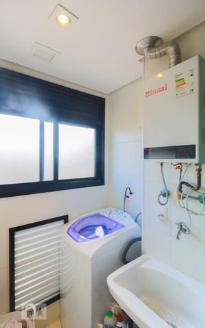 Apartamento à venda com 42m², 1 quarto e 1 vaga Apartamento à venda com 42m², 1 quarto e 1 vagaÁrea de Serviço
