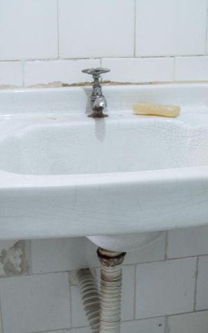 Apartamento à venda com 56m², 1 quarto e sem vagaBanheiro - Torneira