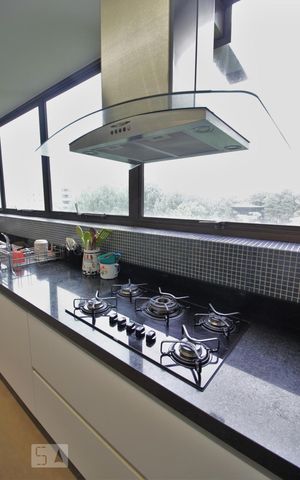 Apartamento à venda com 511m², 4 quartos e 3 vagasDetalhe da cozinha