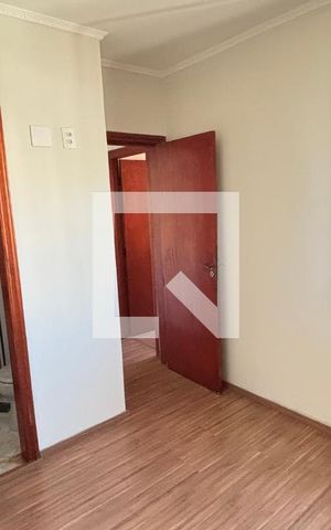 Apartamento para alugar com 75m², 3 quartos e 2 vagas Apartamento para alugar com 75m², 3 quartos e 2 vagasSuite