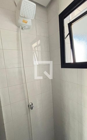Apartamento para alugar com 75m², 3 quartos e 2 vagas Apartamento para alugar com 75m², 3 quartos e 2 vagasBanheiro