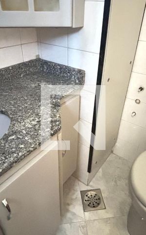 Apartamento para alugar com 75m², 3 quartos e 2 vagas Apartamento para alugar com 75m², 3 quartos e 2 vagasBanheiro da Suíte