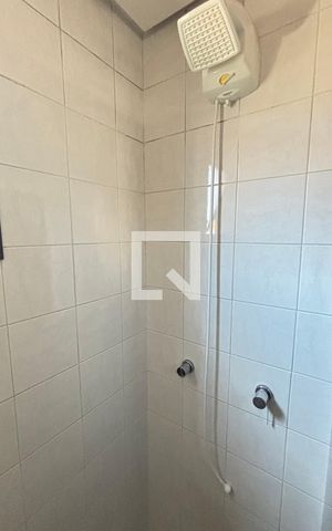 Apartamento para alugar com 75m², 3 quartos e 2 vagas Apartamento para alugar com 75m², 3 quartos e 2 vagasBanheiro da Suíte