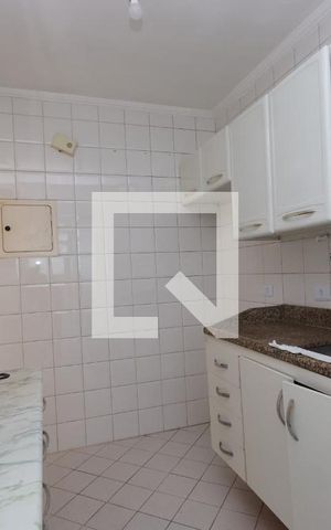 Apartamento à venda com 60m², 2 quartos e 1 vaga Apartamento à venda com 60m², 2 quartos e 1 vagaCozinha