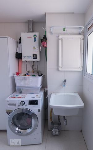 Apartamento à venda com 112m², 3 quartos e 2 vagas Apartamento à venda com 112m², 3 quartos e 2 vagasÁrea de Serviço