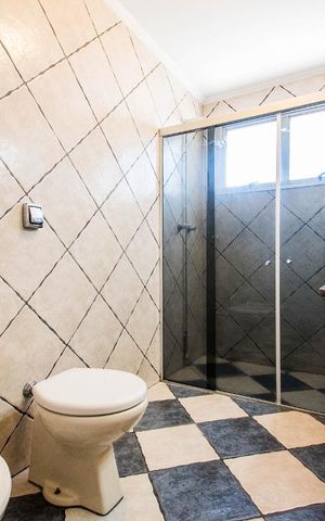 Apartamento à venda com 320m², 3 quartos e 3 vagasBanheiro 2