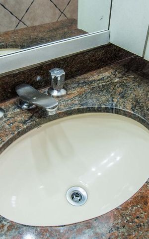 Apartamento à venda com 320m², 3 quartos e 3 vagasBanheiro da Suíte
