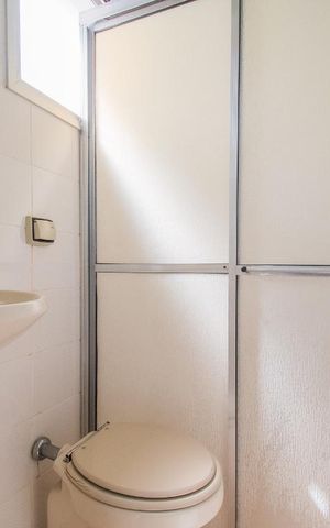 Apartamento à venda com 320m², 3 quartos e 3 vagasBanheiro de Serviço